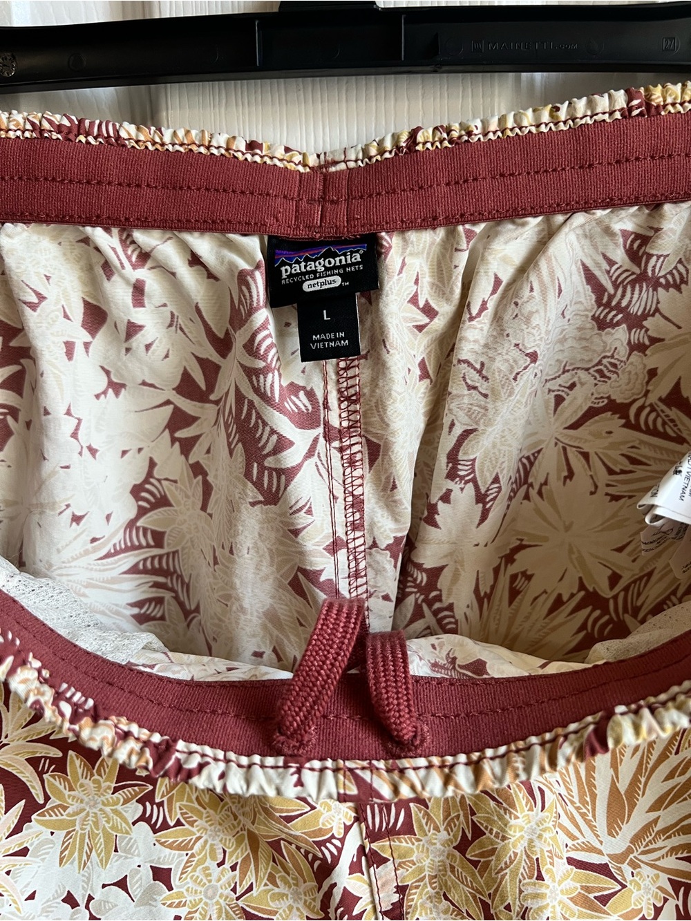 Patagonia Women’s Baggies Shorts - Picture 6 of 7